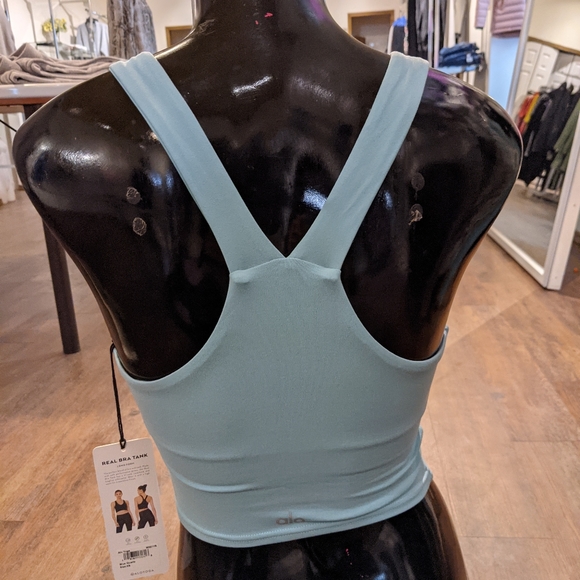 Alo Yoga Real Bra Tank in Blue Quartz BNWT - Picture 2 of 2